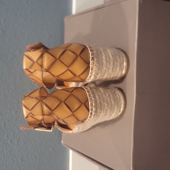 Franco Sarto Clemens- Worn Once EUC!! - Picture 3 of 7